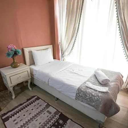 Apartment 3 Diffrent - Family Flats - Old Town - City Center Istanbul