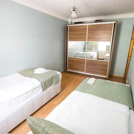 3 Diffrent - Family Flats - Old Town - City Center Istanbul