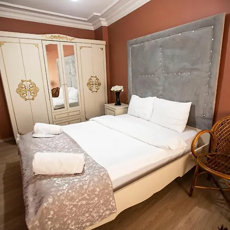 3 Diffrent - Family Flats - Old Town - City Center Istanbul